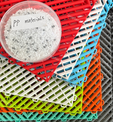 2500Lbs UV 저항성 PP 가리지 바닥 타일